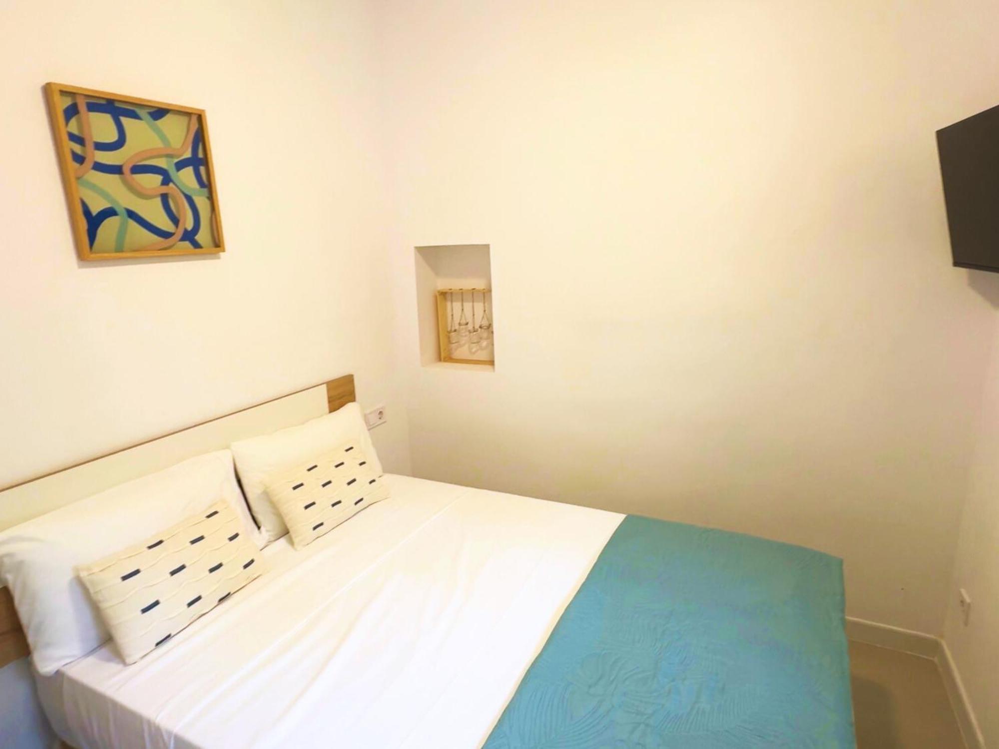 Carolinas Suites By Coqueto Alicante Exteriör bild